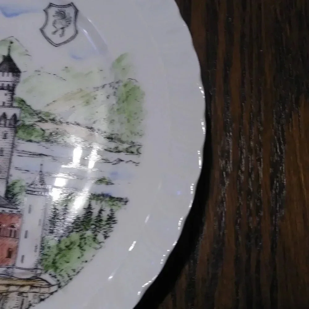 Schloss Neuschwanstein‎ Porcelain Plate